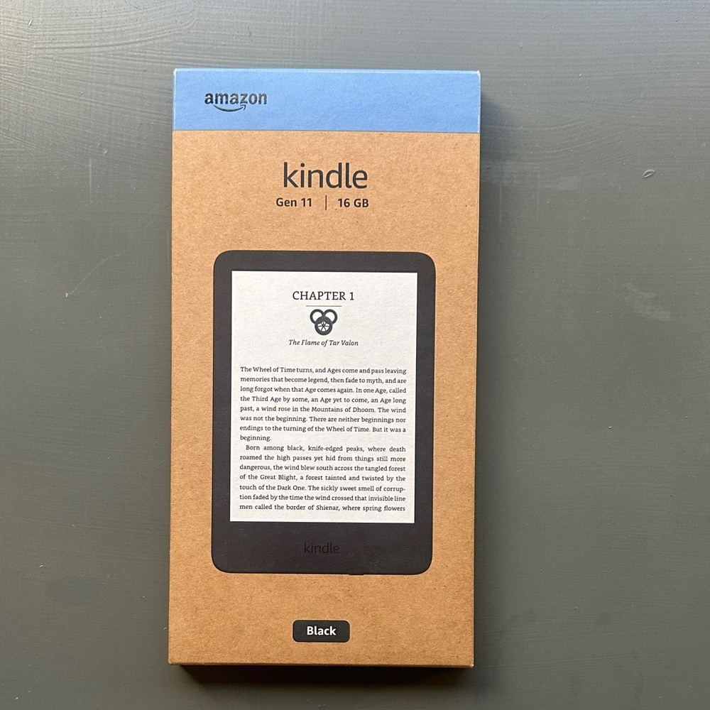 Amazon Kindle Gen 11 - Black and Blue *SOLD*